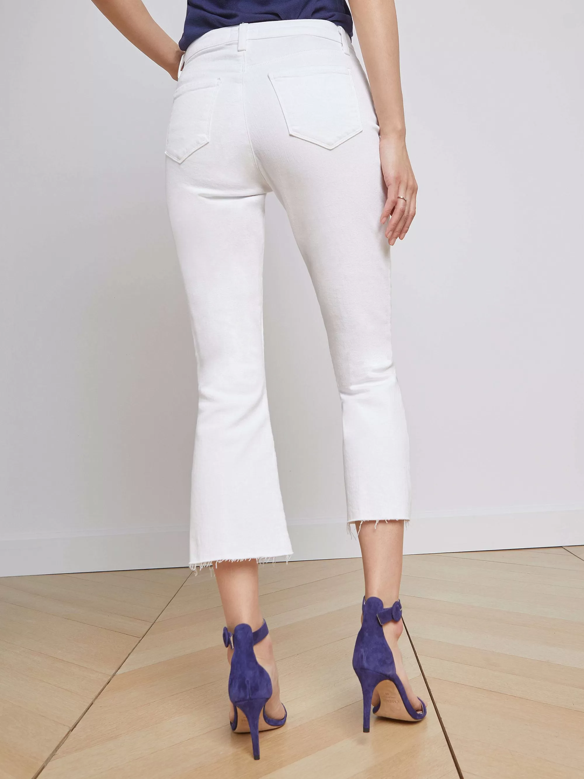 L'AGENCE Kendra Cropped Flare-Jeans Blanco Sale