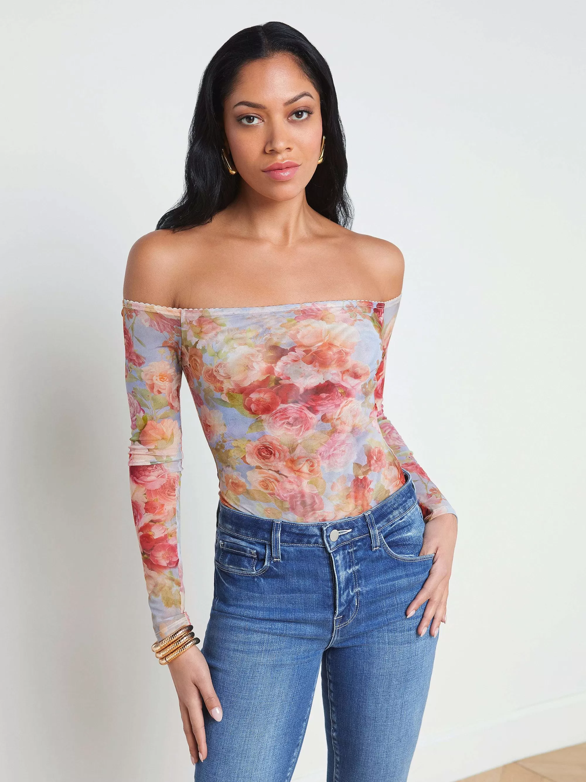 L'AGENCE Pioen Off-The-Shoulder Bodysuit Multi Zachte Wolk Bloemen Fashion