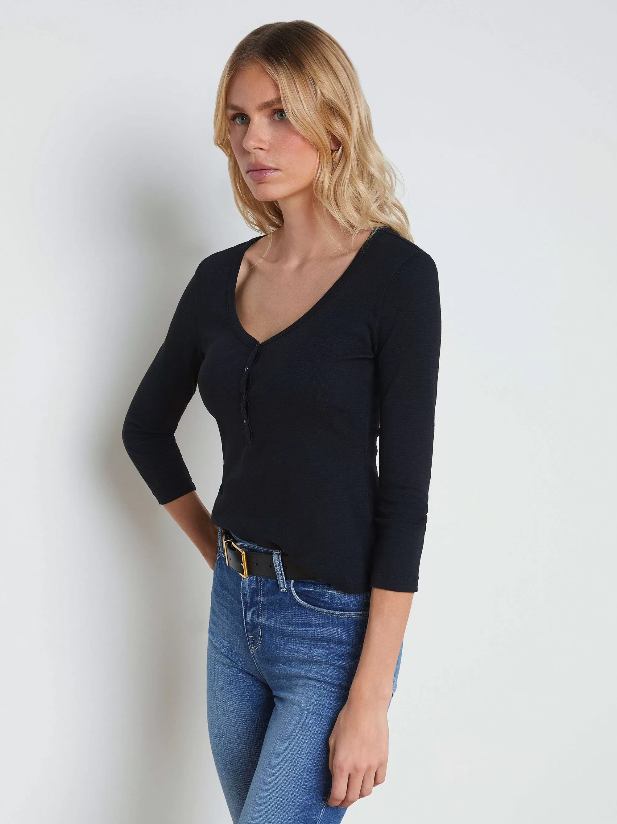 L'AGENCE Rowena Katoen Henley Zwart Hot